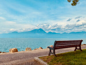 Bank am Gardasee